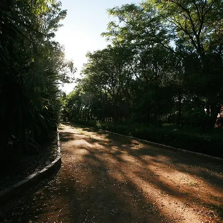 Casa de hóspedes Lantana Garden