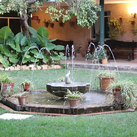 Pensión Lantana Garden