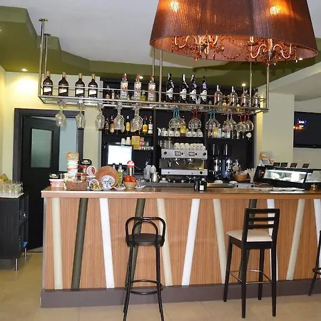 Гостевой дом Lantana Garden 2*